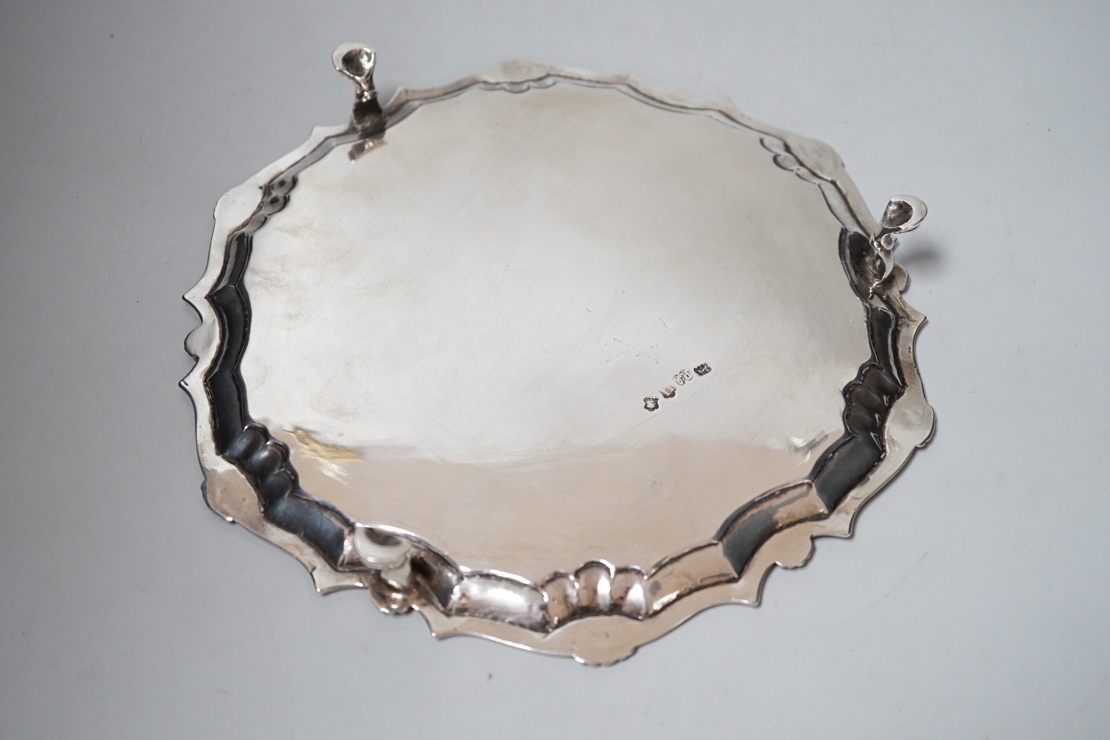 A George II silver shaped circular salver, Robert Abercromby, London, 1748, 22.6cm, 14.3oz.